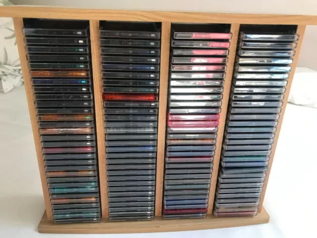 Minidisc Regal für 120 MD`s Holz/Imitat mit 120 Minidiscs 74 versch. Marken