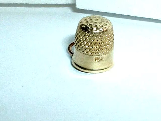 Vintage 10K Yellow Gold 3D Thimble Sewing Charm