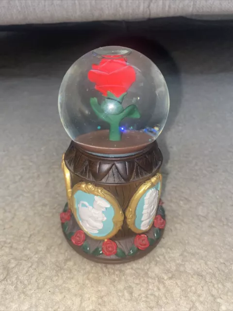 1991 Disney Beauty & The Beast Rose Character Cameo Musical Snow Globe WORKS