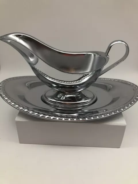 Irvinware Silverplate Gravy Sauce Boat With Underplate Made In USA Vintage