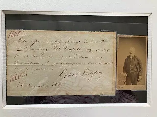Victor Hugo lettre autographe signée de jeunesse éditeur+ photo originale carjat