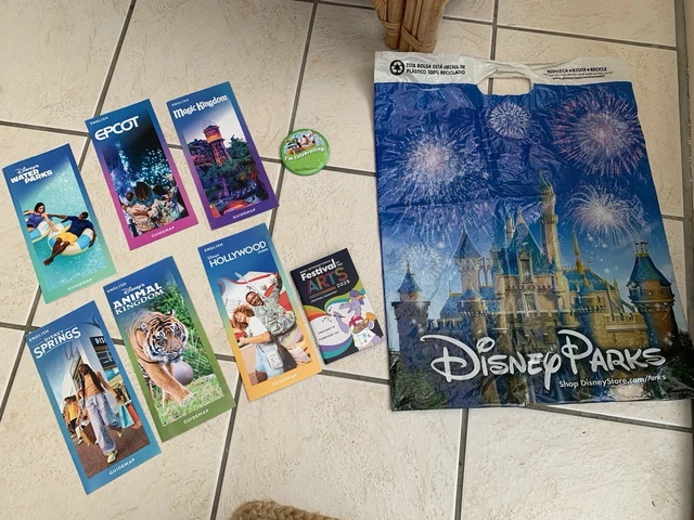 WALT DISNEY WORLD Maps Badge Bag Assortment 2025 £5.91 - PicClick UK