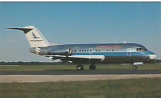 Piedmont  Airlines   Fokker F28   Post Card