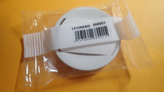 Legrand 68001 ou 680 01 - Manette Doigt simple interrupteur Poussoir Blanc