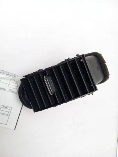 FRONT RIGHT SIDE DASH AC AIR VENT GRILLE OUTLET fits PRIUS 04-09