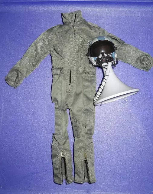1/6 Dragon USAF Pilot Helmet with Pilot suit loose
