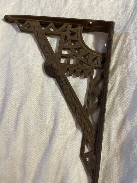 Antique Victorian Period Single cast Iron Shelf Bracket salvage orphan