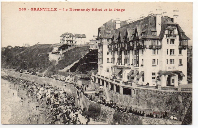 GRANVILLE - Channel - CPA 50 - the beach and Le Normandy Hotel