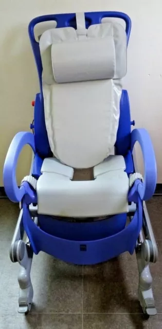 Shower Chair - ArjoHuntleigh Roll In Shower Chair - ArjoHuntleigh Roll In