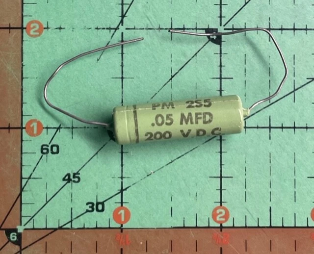 Cornell Dubilier WMF4P1K 0.1uF 400V Axial Film Capacitor – Polyester – 10% Tolerance – NOS