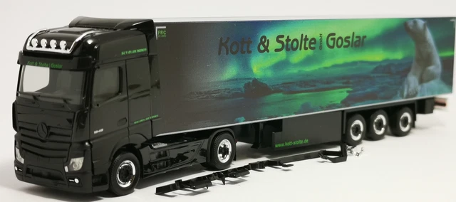 Camion Conrad 1:50 – Mercedes Actros + Remorque Télescopique Goldhoffer – Orange