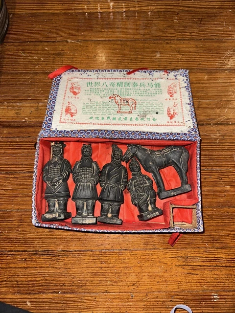 Vintage Terracotta Of Qin Dynasty Emperor Shi Warrior Army Statues. W/Box