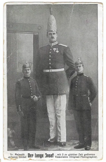 Foto-AK Postkarte Portrait "Der lange Josef" Garde-Grenadier Orden Pickelhaube