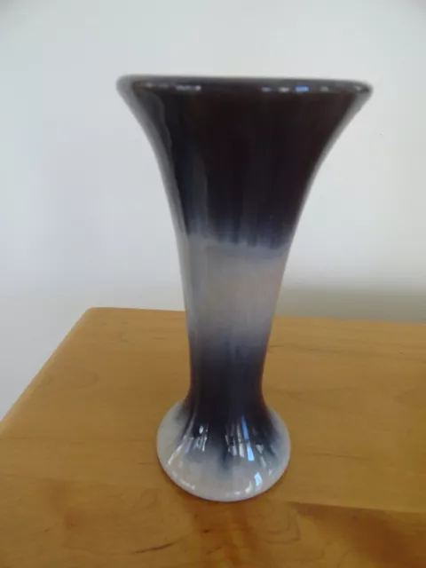 Cliftwood Art Morton Pottery Trumpet Vase Blended Glaze 2