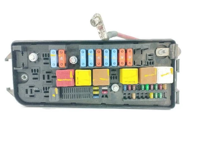 Schema E Posizione Dei Fusibili Esterni Della Opel Corsa - Opel Corsa (Corsa C - Foto 8