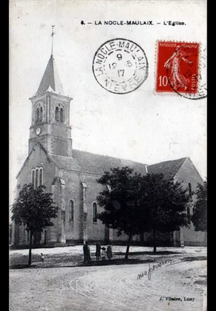 LA NOCLE-MAULAIX (58) EGLISE animée en 1917