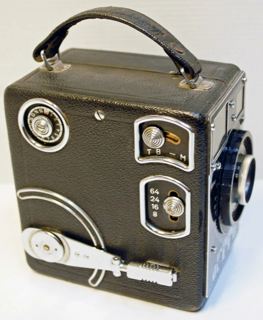 Caméra Bell & Howell 70DR - Fondation Jérôme Seydoux-Pathé