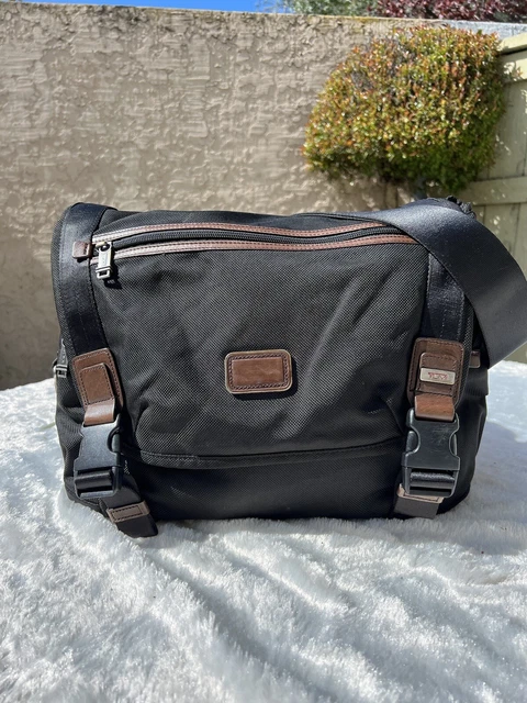 Tumi Alpha Bravo Benning Deluxe ballistic Messenger 14” satchel 22370HKH bag 2