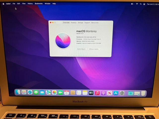 Apple MacBook Air 13-inch Early 2015 1.6GHz i5 8GB RAM 128GB SSD A1466 Silver