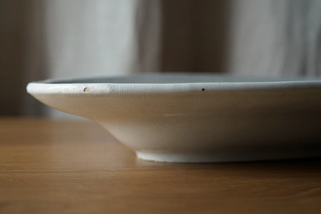 GRAND ANCIEN PLAT A VIANDE PORCELAINE BLANCHE EPAISSE XIXe Recuperateur Jus D Imgx500 3670