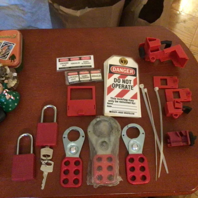 Brady  Portable Lockout TagOut Kit,Electrical Used Great Condition Free Shipping