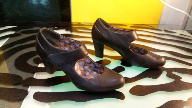 Camper Dark Grey Leather Shoes Good Condition Womens Size 37 Heels Pumps