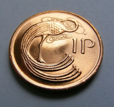 1982 Ireland One Penny Coin Old Irish 1p Superb High Grade Mint Luster