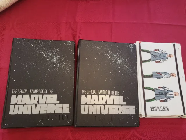 The Official Handbook of the Marvel Universe Master Edition 2 binders & 405 card