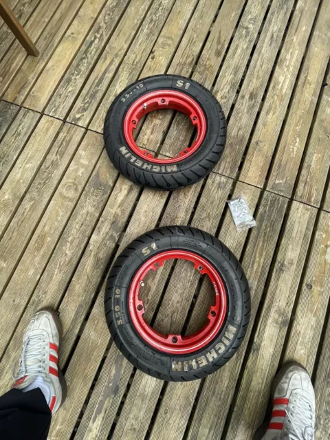 Vespa Wheel And Tyres FA Italian Tubeless Red Rims With Tubeless Michelin S1