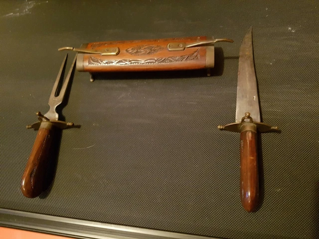 Ancien Ensemble Couteau Et Fourchette à Découpe HUSSER Strasbourg - Corne Blonde Et Inox - Années 50/60