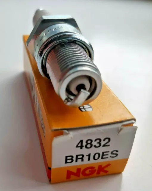 1 x GENUINE  NGK Spark Plug BR10ES (4832) FITS RANGE OF MOTORCYCLES