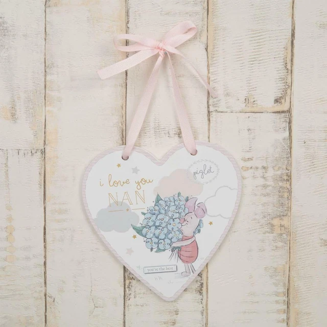 Disney 'I Love You Nan' Heart Shape Piglet Wooden Plaque Gift DI695