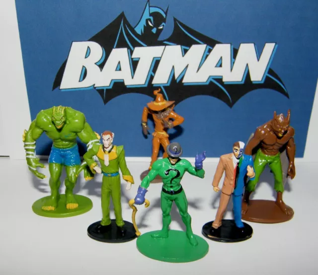Batman Superhero Figure Toy Set 0f 12 w/ Catwoman, Joker, Robin, Nightwing Etc 3