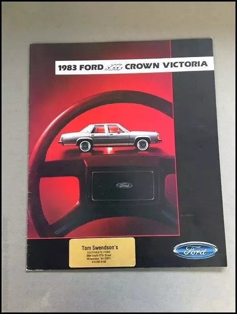 1983 Ford LTD Crown Victoria 16-page Vintage Car Sales Brochure Catalog