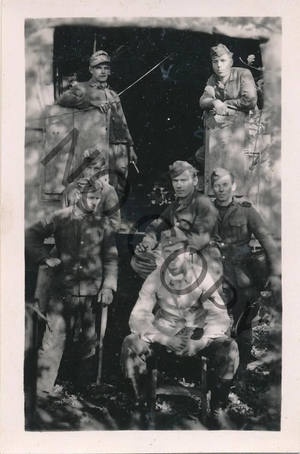 FOTO WK2 6 Armee Wehrmacht Tros Mechaniker Kameraden 42 EUR 34,90