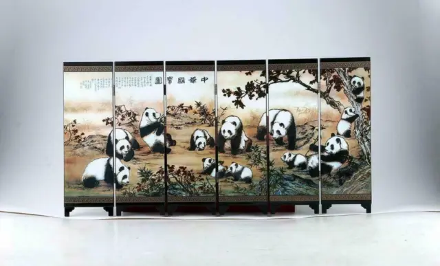 Good Chinese Lacquer Handwork Painting Panda Screen Decoration