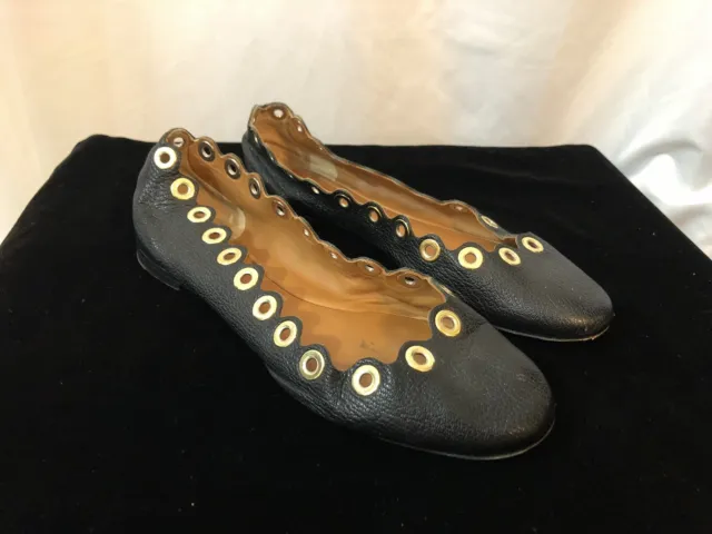 Chloe Black Pebble Leather Scalloped Gold Grommet Ballet Flats Size 35.5