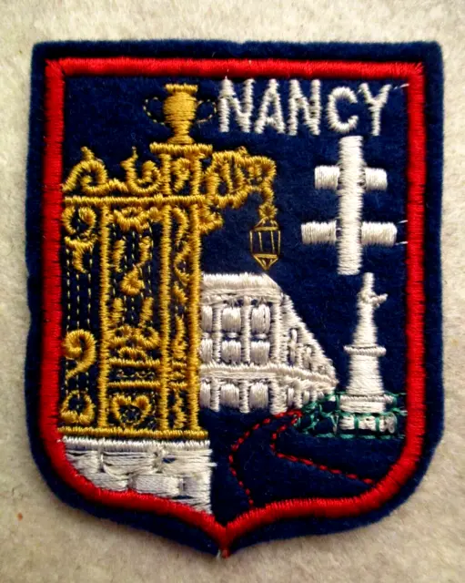NANCY CREST ♦ MURDER AND MOSELLE ♦ GRAND-EST ♦ Embroidered ♦