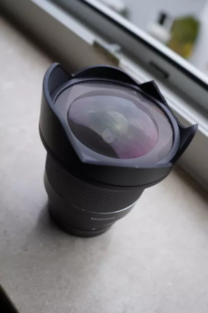 Samyang AF 14mm F/2.8 FE Weitwinkelobjektiv für Sony E - Schwarz 3