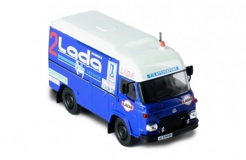 Modèle réduit Mercedes transport de voiture - Bleu - IXO MODELS - 1/43