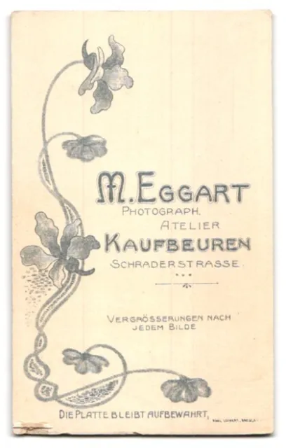 Photography M. Eggart, Kaufbeuren, Schraderstraße, guy in the middle class 2