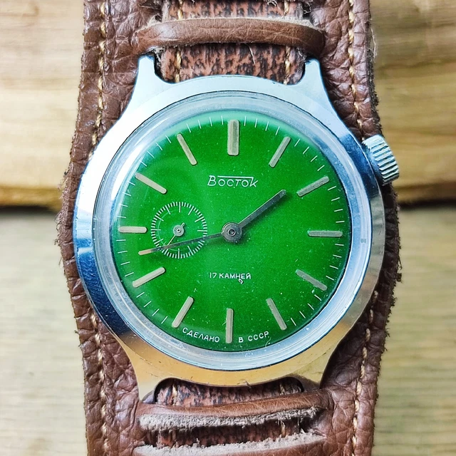 Rare Vintage Soviet watch VOSTOK GREEN DIAL crown at 2 o'clock made in USSR 80s#