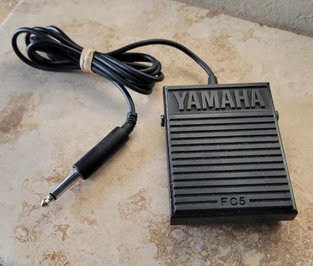 Yamaha FC5 Foot Switch Style Sustain Pedal for Electric Electronic Keyboard