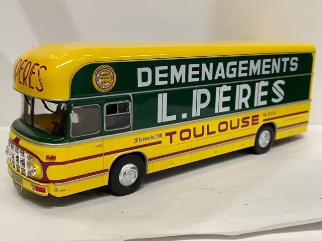 Berliet PLR20 Demenagements Peres 1:43 Hachette diecast 2