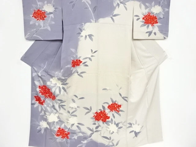 42320# Japanese Kimono / Antique Kimono / Embroidery / Floral Plants