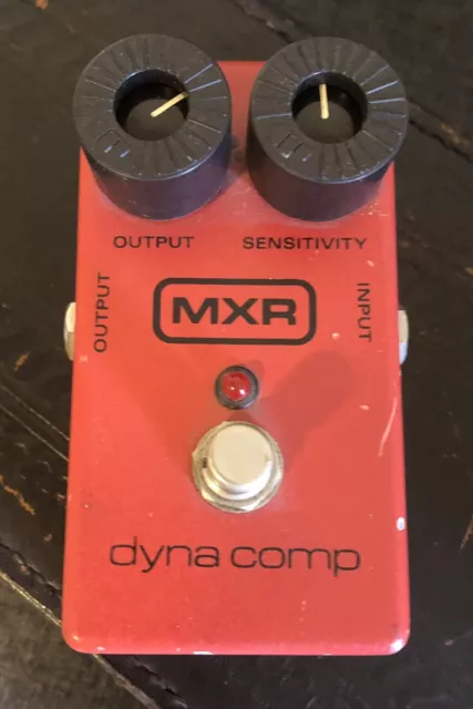 Dunlop MXR Dyna Comp M102 Compressor Guitar Effect Pedal W/original Box