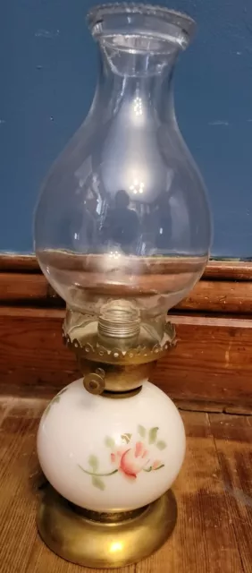 Antique Vtg Milk Glass Hand-Painted Shade Brass Electric Oil Lantern Lamp Gwtw