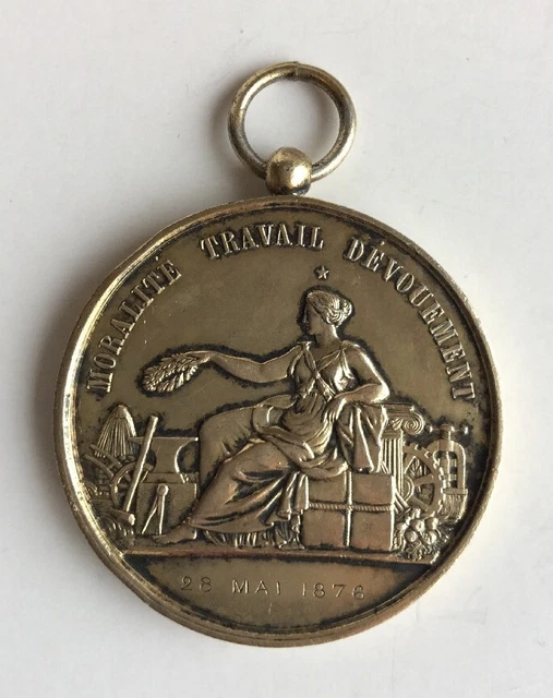 Médaille Ancienne - Société D'Encouragement Au Bien (France)