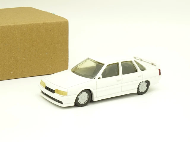 Heco 1/43 Renault Juvaquatre Dauphinoise Grise - Modèle Résine Occasion