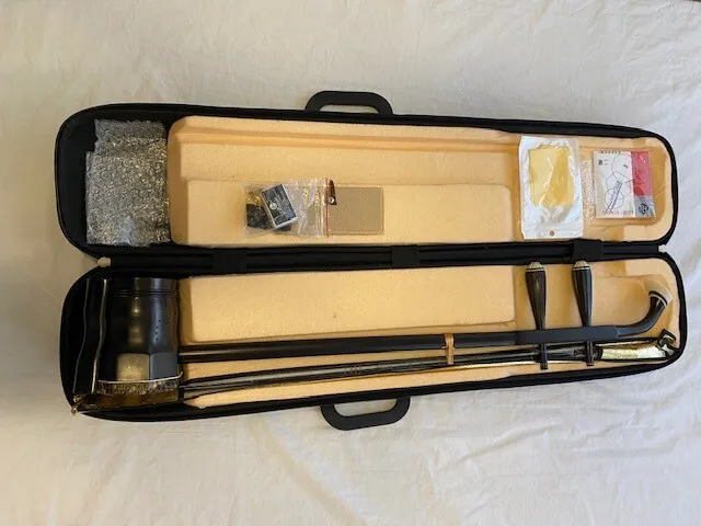Ebony Sandlewood Erhu Chinese 2-string Violin Spike Fiddle + Accessories + Case